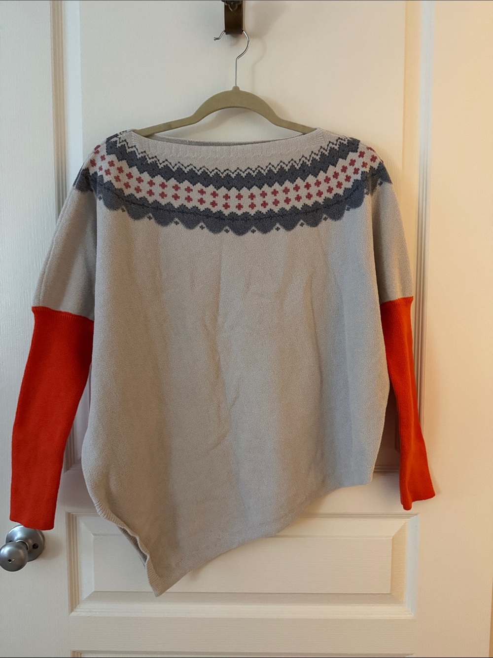 Off-the-Shoulder Fair Isle Sweater in Light Gray with Orange Sleeves